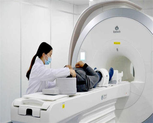 高龄左侧输卵管积水做试管婴儿用拮抗剂方案卵泡质量如何？