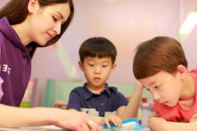 单身女性去国外买精子做试管，总共需要多少钱？