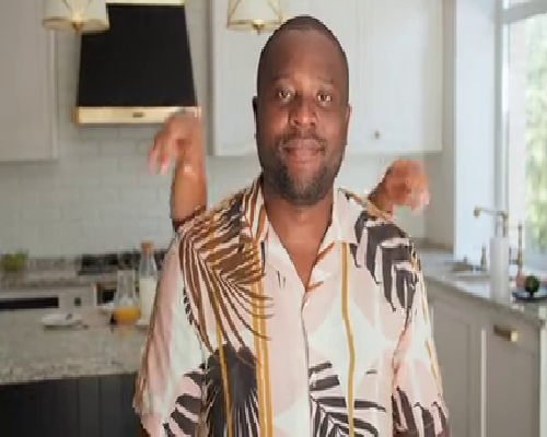 新生儿穿什么衣服方便？为什么？