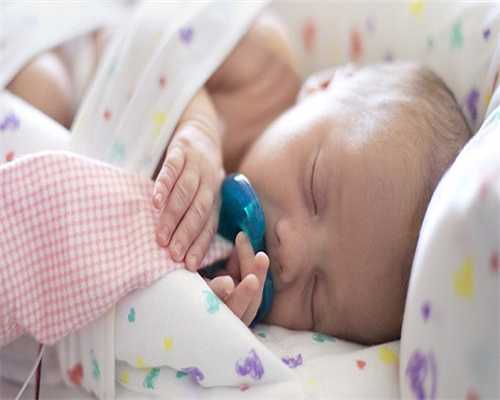 女性在做彩超检查之前能喝水吗？