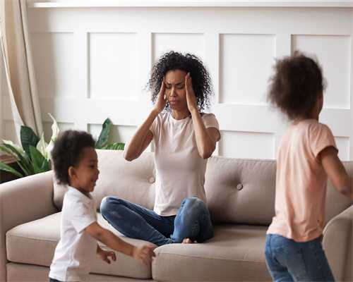 囊胚移植之后会在子宫里游走几天？